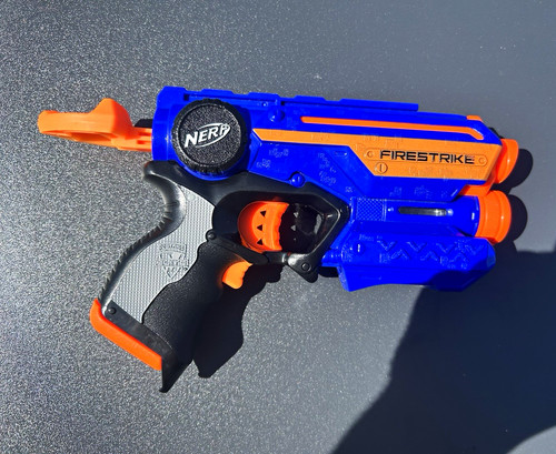 Nerf firestrike dartblaster - firestrike,