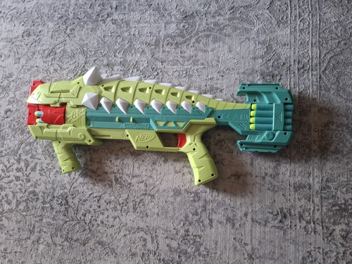 Hasbro nerf blaster dinosquad - hasbro,