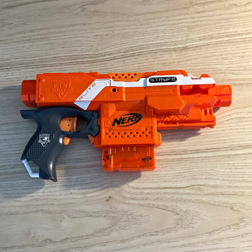 Nerf elite stryfe - nerf,