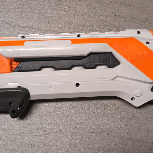 Nerf roughcut 2x4 dartblaster - roughcut,