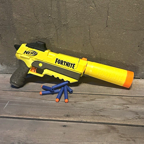 Nerf fortnite blaster - fortnite,