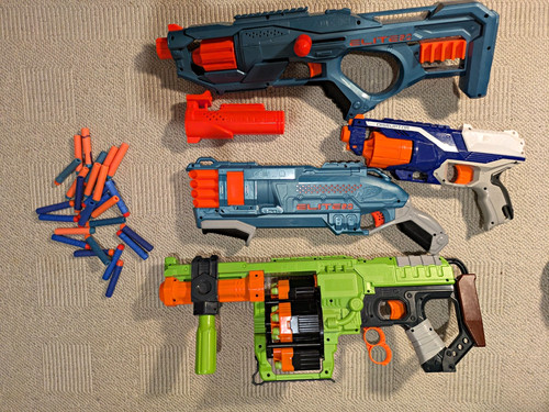 Nerf blaster konvolut - nerf,