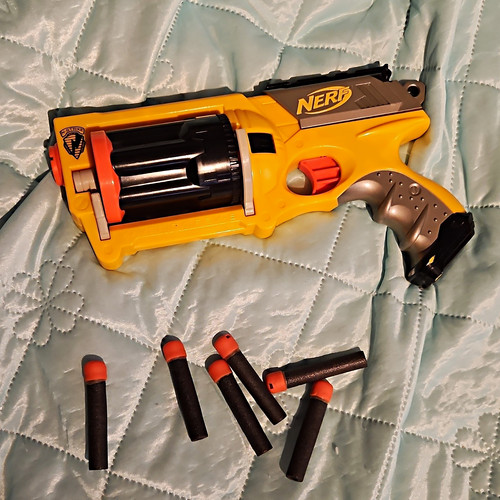 Nerf dart blaster pistole - dart-blaster,
